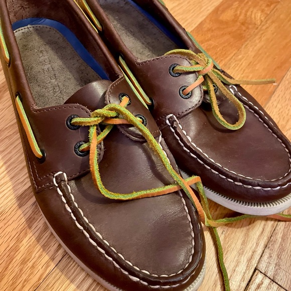 BRAND NEW Sperry boat shoe Dark brown Men’s 8 - Picture 2 of 10